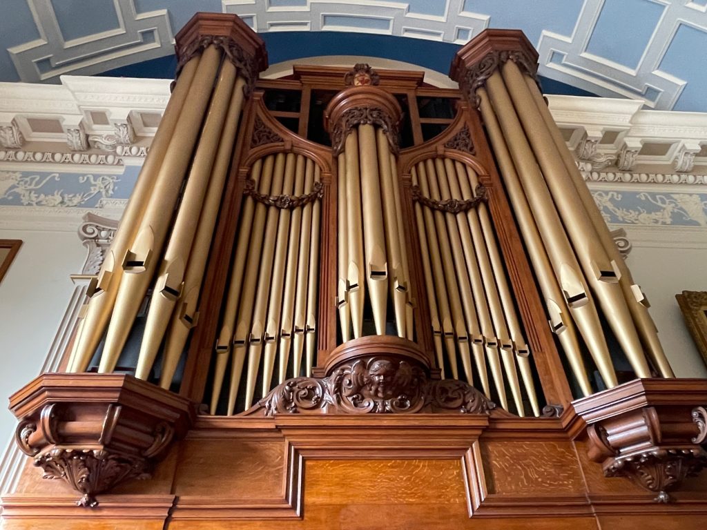 Friends of the Moot Hall Organ